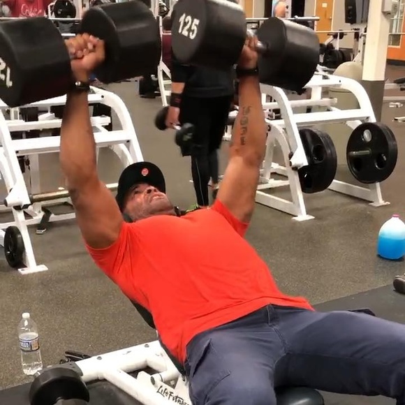 Profile Picture of Leonard Bolden (@devoe77) on Poshmark