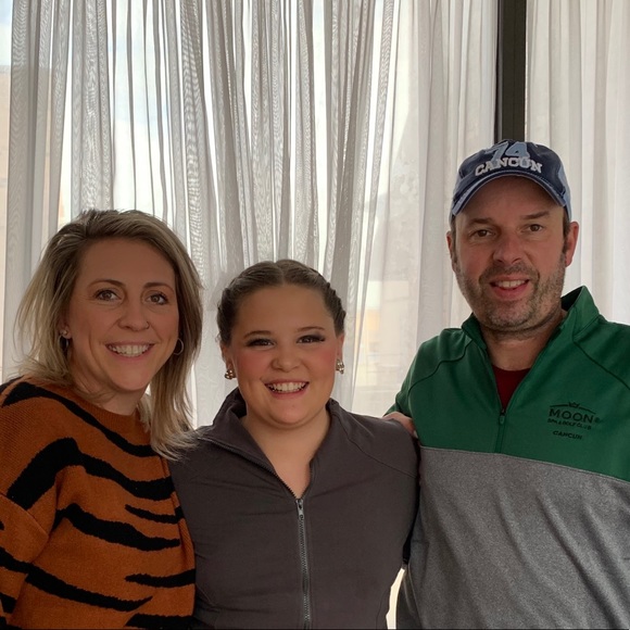 Profile Picture of Andrew Mcgaughey (@andrewhm7) on Poshmark