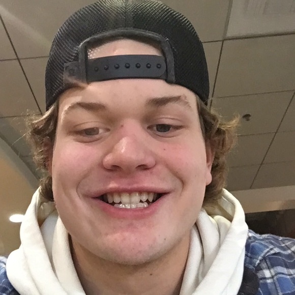 Profile Picture of Thomas Haley (@thaley30) on Poshmark