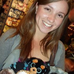 Profile Picture of Julie Herbstman (@jujubean_13_) on Twitter