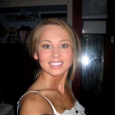 Profile Picture of Miranda Stokes (@mirandastokescu) on Twitter