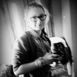 Profile Picture of Wiktoria Bednarek (@amelia20020) on Twitter