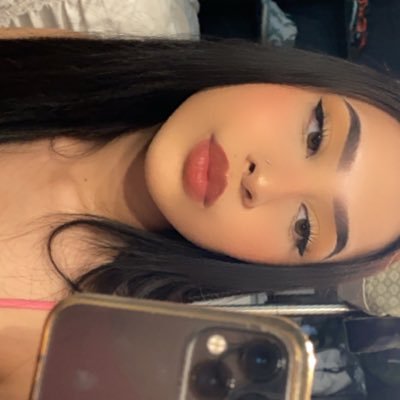Profile Picture of Frank Ocean Stan Acc (@sosssgirl) on Twitter