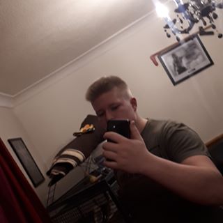 Profile Picture of Charlie Roche (@charlie.roche.393) on Facebook