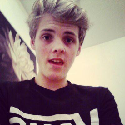 Profile Picture of Ethan Duff (@9_duff) on Twitter