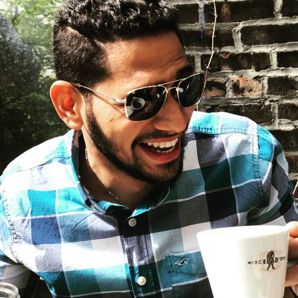 Profile Picture of Felix Gutierrez (@felix01_13) on Poshmark