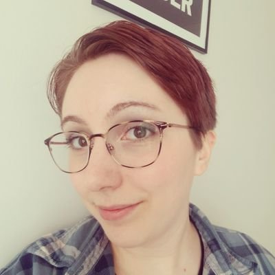 Profile Picture of ElizabethBoehmer (@EllaBcute) on Twitter
