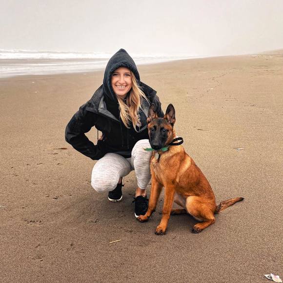 Samantha Marotta - Poshmark Profile Picture of Samantha Marotta (@smarotta23) on Poshmark