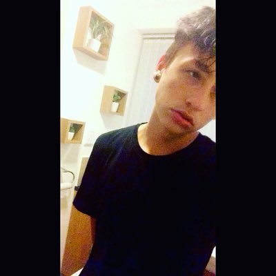 Profile Picture of Harry Upton (@harryupton6) on Twitter