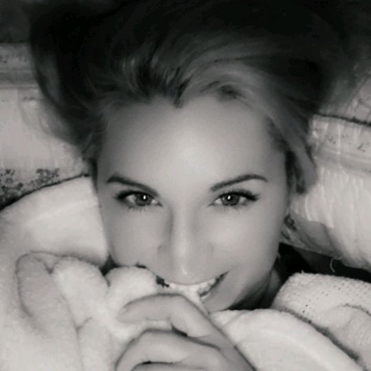 Profile Picture of jillianniles (@jillianniles) on Tiktok