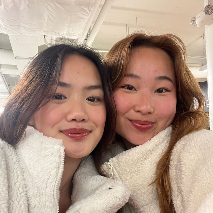 Profile Picture of chloechron_ (@chloeezhong) on Tiktok