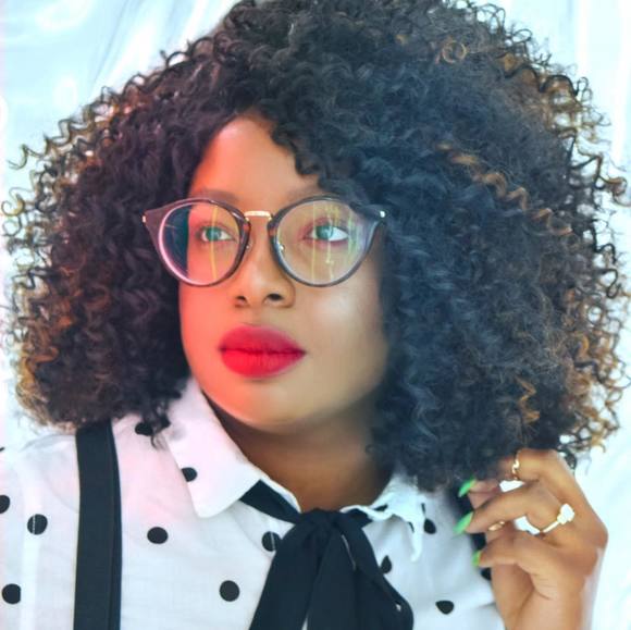 Profile Picture of Corissa Henry (@corissah) on Poshmark