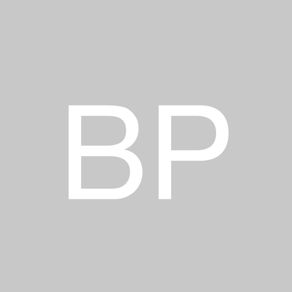 Profile Picture of Brian Padgett (@brianinla) on Poshmark