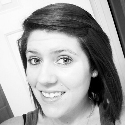 Profile Picture of Chelsea Medlin (@chelseaaaa_6) on Twitter