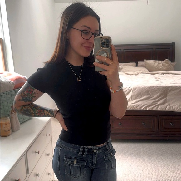 Kelsi Upham - Poshmark Profile Picture of Kelsi Upham (@kelsiupham) on Poshmark