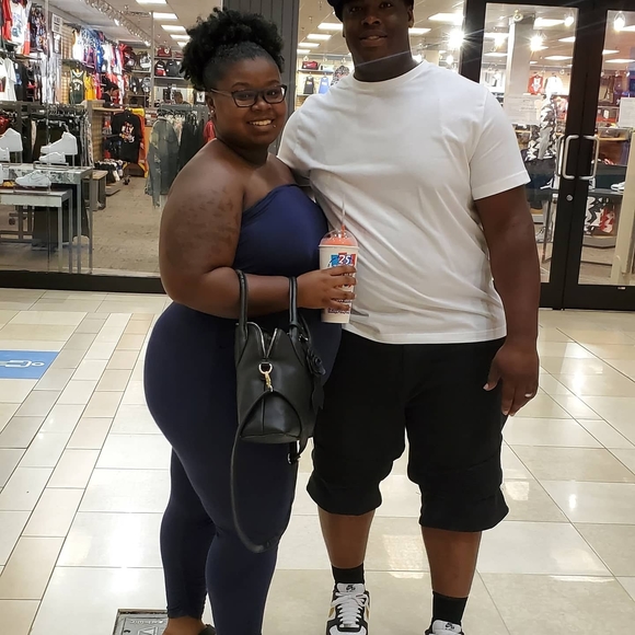 Rashad Martin - Poshmark Profile Picture of Rashad Martin (@rashadmrtn) on Poshmark