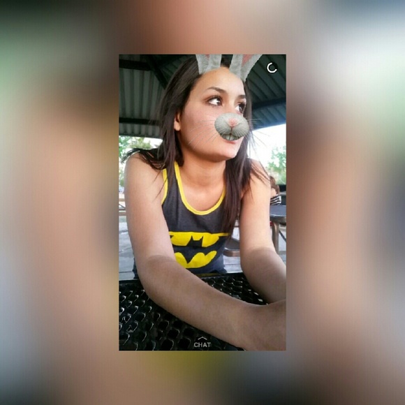 Profile Picture of Leslie Chaides (@lessliie08) on Poshmark