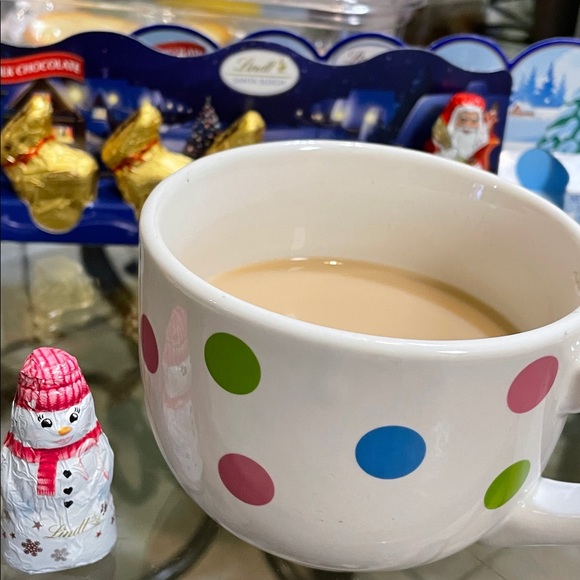 Profile Picture of Ngoc-phuong Nguyen (@taythith) on Poshmark