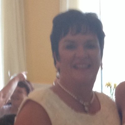 Profile Picture of Helen Fitzgerald (@HelenFitzgeral2) on Twitter