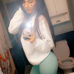 Profile Picture of Taneal Leanne* :) (@taneallaenat) on Instagram