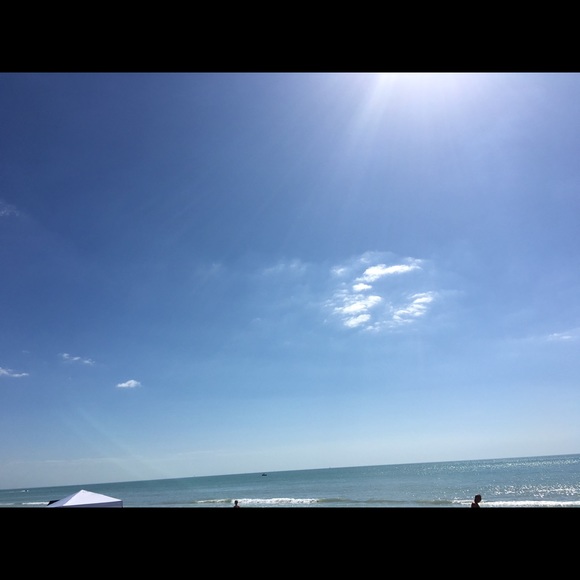 Profile Picture of Pamela Woznick (@pamelawoz) on Poshmark