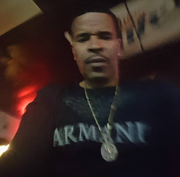 Profile Picture of Shawn Bowers (@shot69) on Poshmark