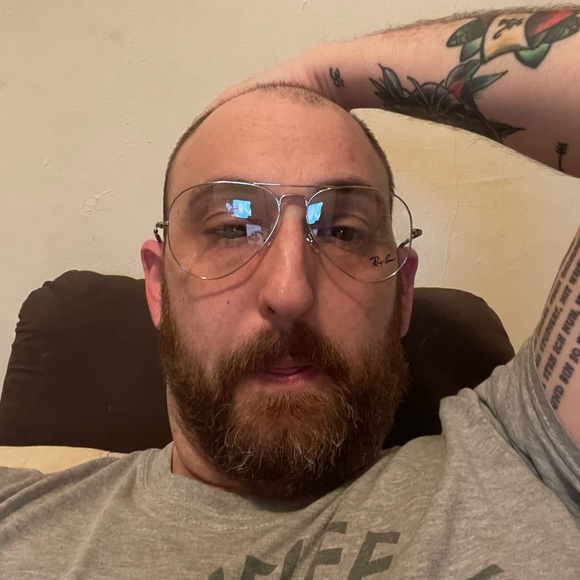 Profile Picture of Dylan Jarrett (@dylanjeremy) on Poshmark