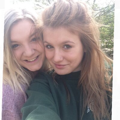 Lottie Roberts - Twitter Profile Picture of Lottie Roberts (@lottsxox) on Twitter