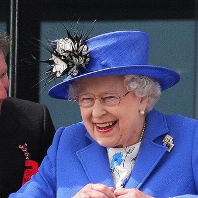 Profile Picture of Elizabeth Windsor (@TheQueenUK_) on Twitter