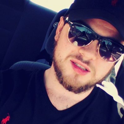 Profile Picture of John Maclellan (@goldeyedluis) on Twitter