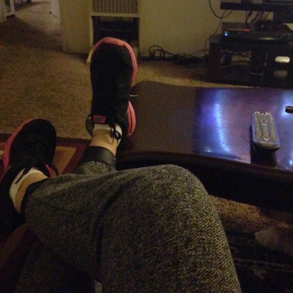 Profile Picture of Melissa Coreas (@dodge95) on Poshmark