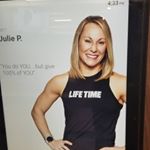 Profile Picture of Julie Puetz (@sweatbyjuliep) on Instagram