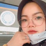 Profile Picture of Sari Dewi (@dwi_ibrahimadam) on Instagram