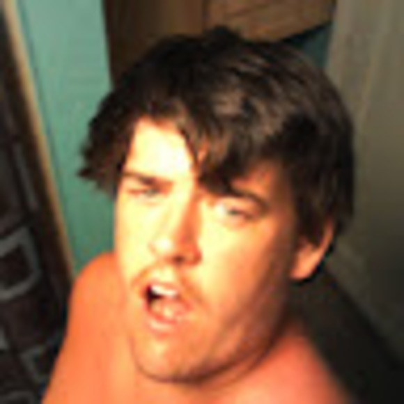 Profile Picture of Travis Gable (@travisgable) on Poshmark