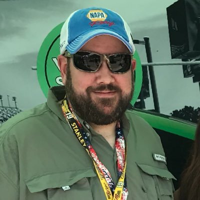 Profile Picture of Brad Compton (@teamcomp10) on Twitter