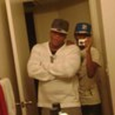 Profile Picture of Malik Phillips (@LEGENDARYALONZO) on Twitter