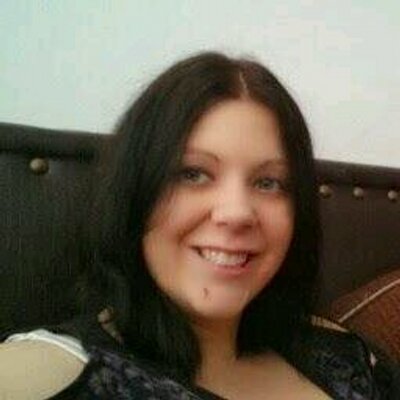 Profile Picture of Jaclyn Serna (@mamabinkx) on Twitter