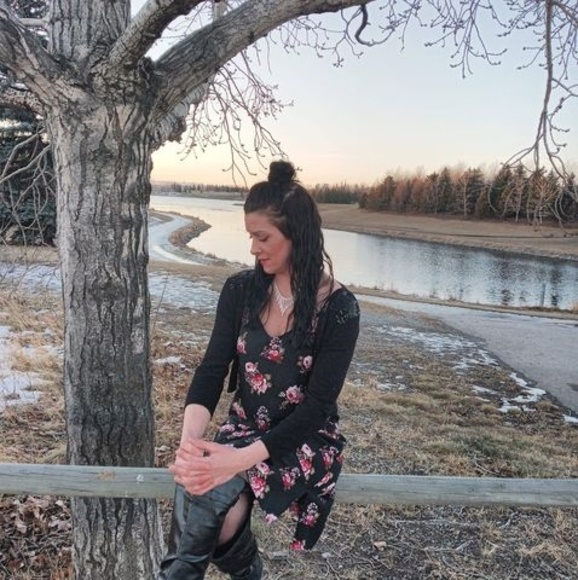 Profile Picture of Jenny Macburnie (@jennycarla2009) on Poshmark