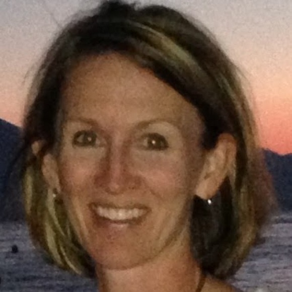 Profile Picture of Angie Boehmer (@boehmer5) on Poshmark