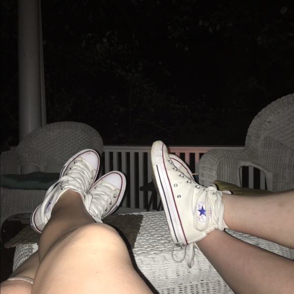 Profile Picture of Lucy Allen (@lucyallen11) on Poshmark