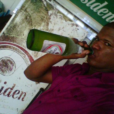 Profile Picture of Yeuli Paulino (@Jnbg1Noel) on Twitter