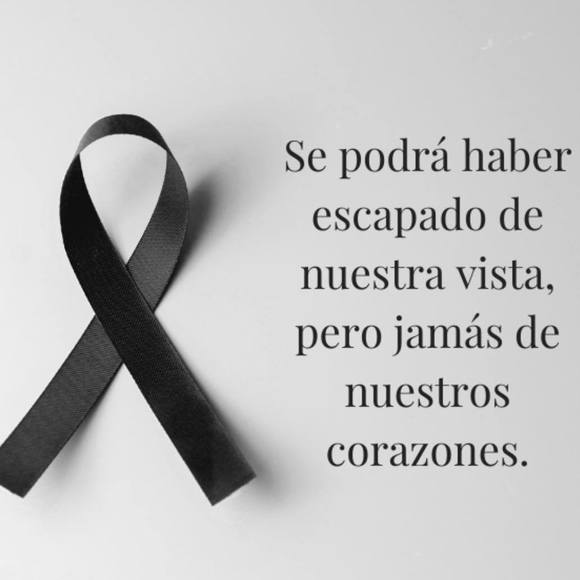 Profile Picture of Lupe Luna (@lupeluna892) on Poshmark