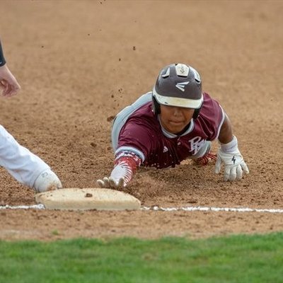 Profile Picture of Kasey Campbell (@KaseyCampbell94) on Twitter