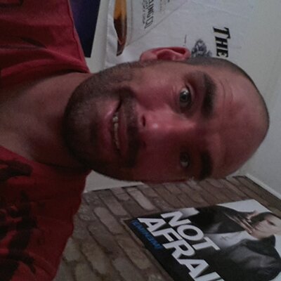 Profile Picture of Simon Hickman (@simonhickman77) on Twitter