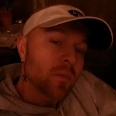 Profile Picture of Colin Thomas Lyle (@ColinThomasLyle) on Twitter