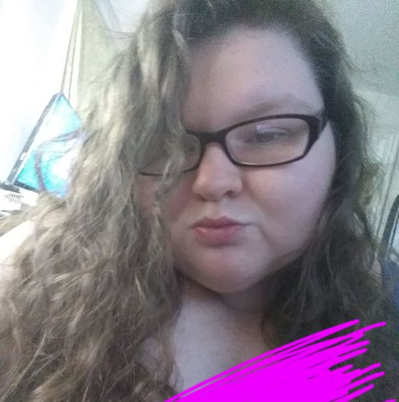 Profile Picture of Alexia Stimel (@alexiastimel) on Poshmark