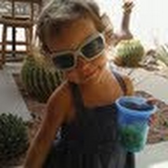 Profile Picture of Nancy Bowler (@np1248) on Poshmark