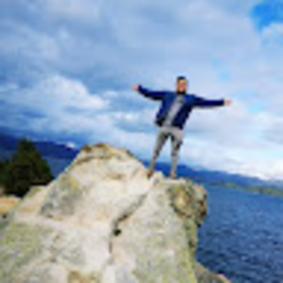 Diego Valderrama - Poshmark Profile Picture of Diego Valderrama (@uchimura1919) on Poshmark