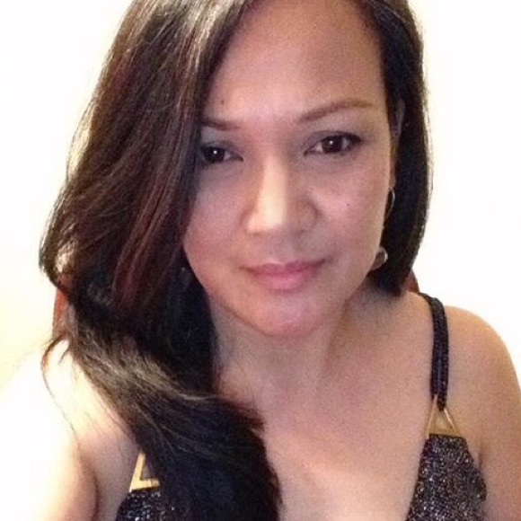 Violeta Herrera - Poshmark Profile Picture of Violeta Herrera (@violabradley) on Poshmark