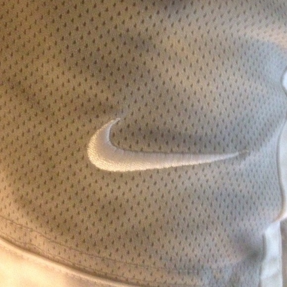 Profile Picture of Jason Melo (@jmelo107) on Poshmark